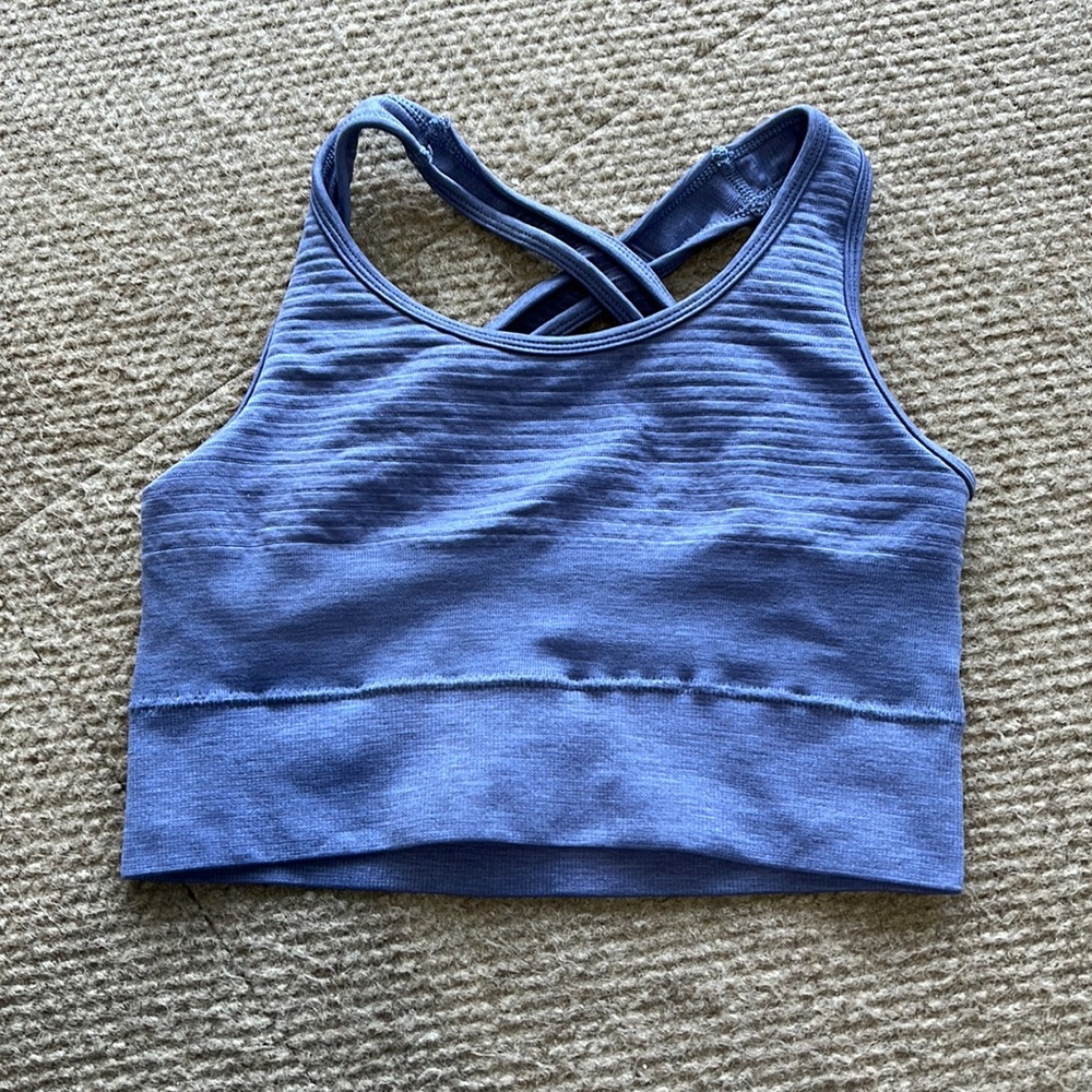 ALPHALETE SEAMLESS BACKLESS BRA